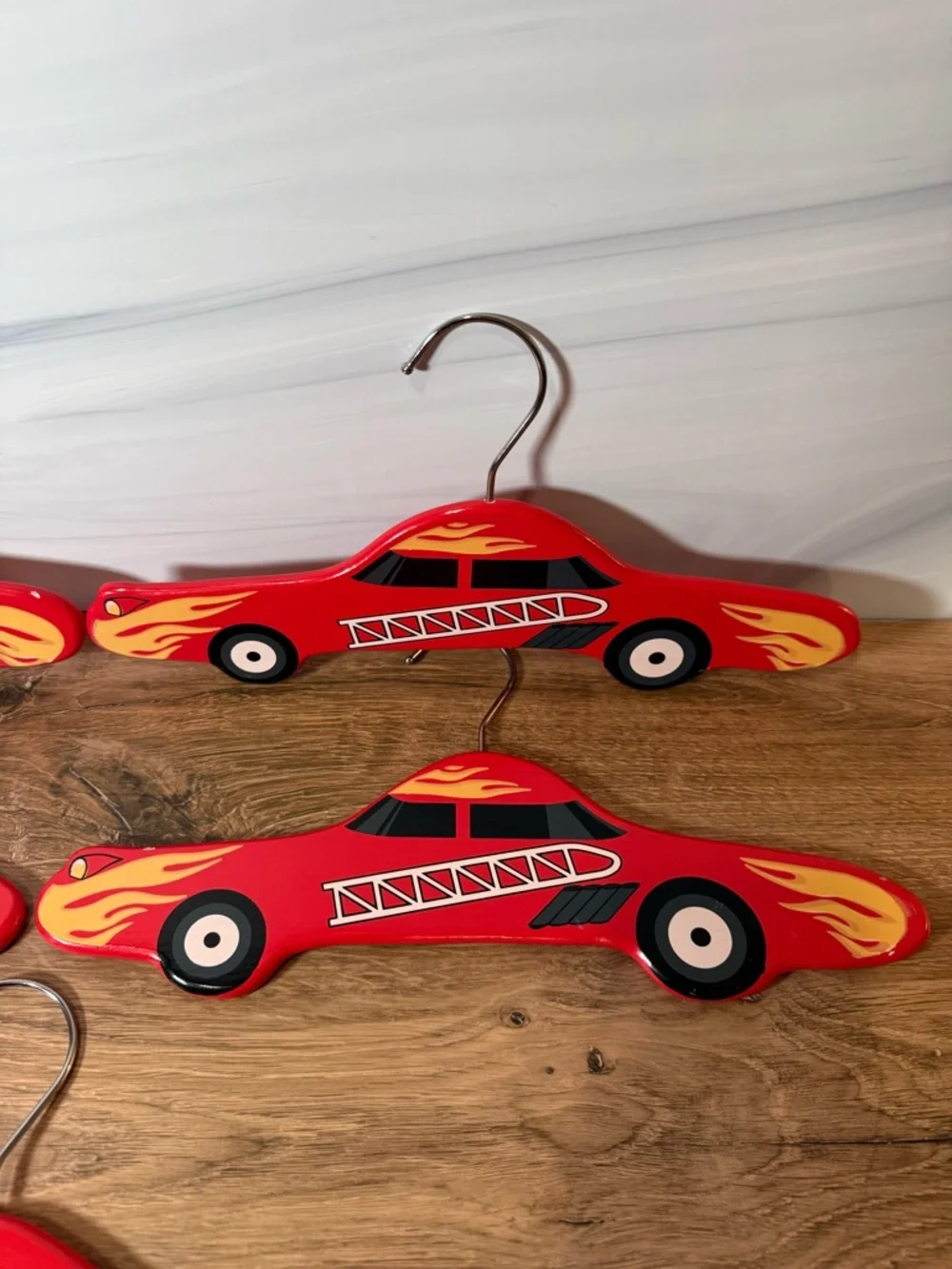 Kidorable Fire Engine Wooden Hangers Set 5